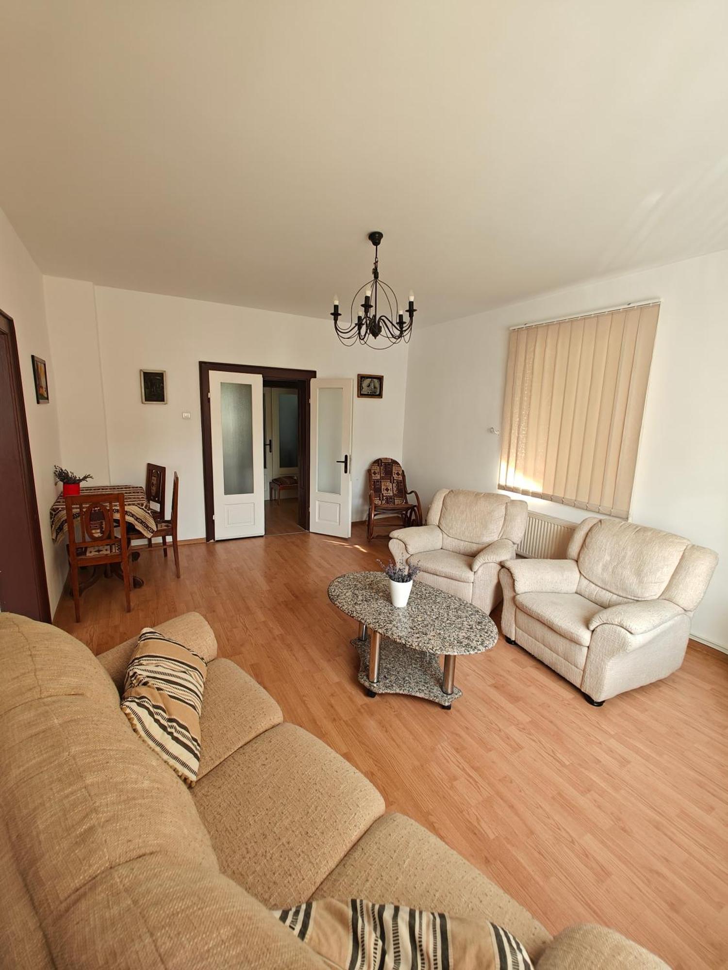 Transsylvanian Wolves Apartment Sibiu Bagian luar foto